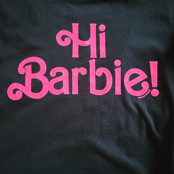 *NEW* HI BARBIE! Pink Graphic Women's Black T-Shirt Size Small - Picture 2 of 3